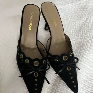 Fashion Nova Black Women's Mules
